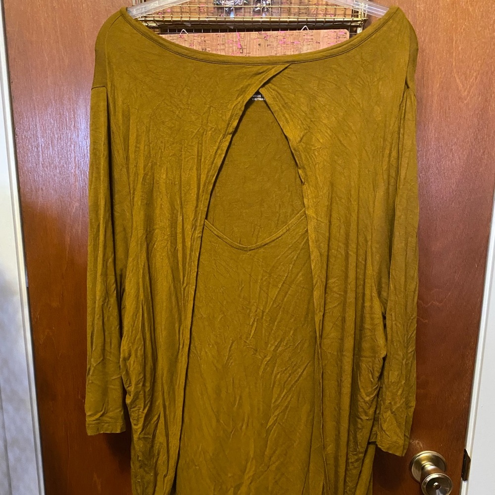Brown Dress 26/28 2X Caped